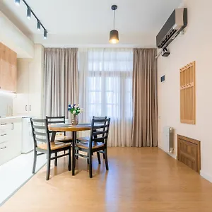 Апартаменты Your Cozy In Old, Тбилиси